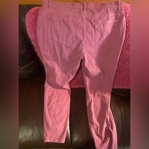 Pink stretch jeans